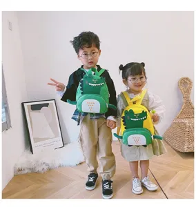 Cute dinosaur kids backpack for kindergarten boys and girls, casual school book bag.