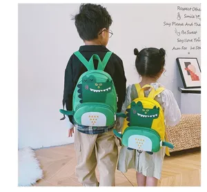 Cute cartoon dinosaur kids backpack, lightweight canvas school bag for boys and girls kindergarten.