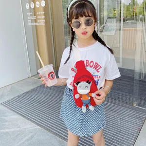 Carina borsa a tracolla per bambini con peluche di mucca, borsa rossa elegante per piccole ragazze.
