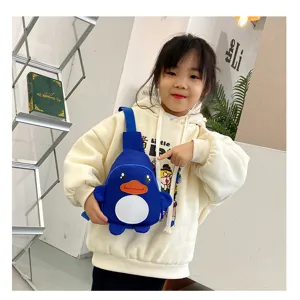 Sac de poitrine mignon pour enfants canard dessin animé, sac bandoulière nylon détail.