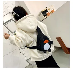 Joli sac de poitrine canard dessin animé noir pour enfants, vue détaillée en nylon.