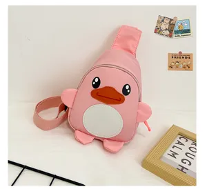 Sac de poitrine en nylon rose mignon motif canard pour enfants, sac bandoulière léger.