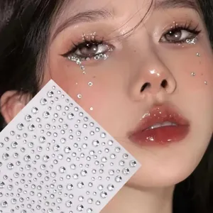Pegatinas de Cristal para la Cara Brillantes Joyas de Strass Gemas Corporales Pegatinas de Perla Artificial Accesorios Maquillaje