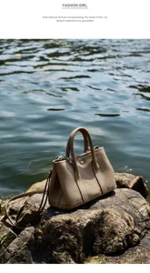 Classic leather handbag retro tote bag premium women shoulder bag for daily use