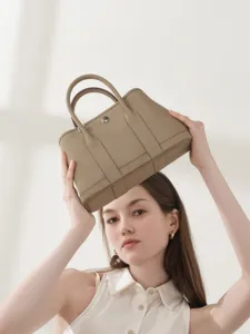 Genuine Cowhide Leather Bucket Bag For Women Vintage Luxury Top Handle Tote Bag Fashion Casual Shoulder Bag With Metal Hardware