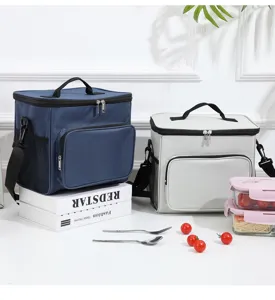 Insulated lunch bag cooler bag portable bento storage container for camping picnic use.
