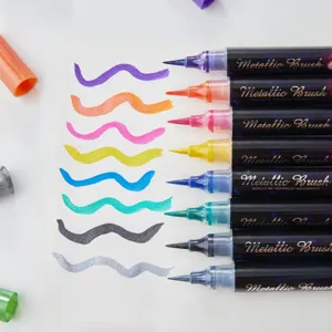 Set di pennarelli metallizzati con inchiostro glitterato per pittura e belle arti.