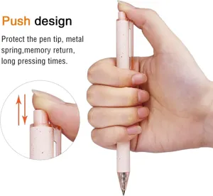 Penna gel beige retrattile con texture in paglia di grano, scrittura fluida per uso quotidiano.