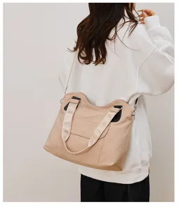 Stylish casual women shoulder bag waterproof nylon crossbody handbag for daily use