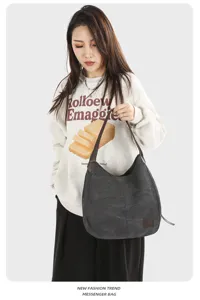 Casual canvas shoulder bag for women, large capacity stylish hobo handbag daily use.