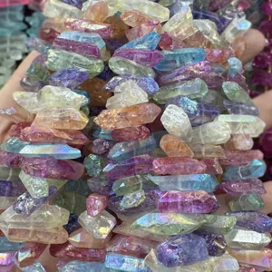 Fili di perle di cristallo grezzo colorato, punte di quarzo irregolari per gioielli fai da te.