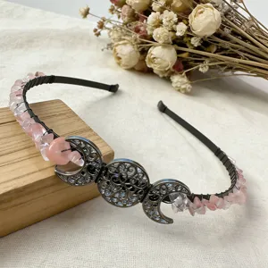 Serre-tête en métal cristal lune quartz rose naturel fait main accessoire de mariée détail