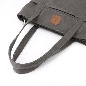 Casual canvas tote bag for women, large capacity daily shoulder bag with zipper closure.