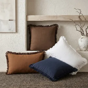 Funda de cojín lino lisa estilo minimalista moderno con flecos decoración sofá salón