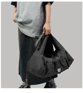 Close-up view of the casual dark gray large capacity crossbody shoulder bag detail.