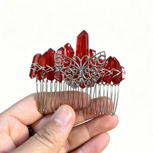 Peigne à cheveux papillon en cristal rouge accessoire en alliage fait main pour femme principale