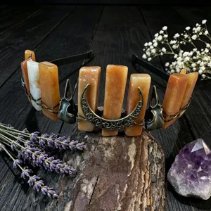 Gotisches Kristall Krone Haarband mit Mond und Rabenschädel, Vintage Haarschmuck für Damen.