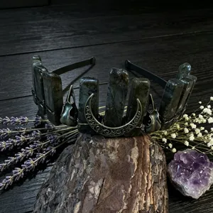 Natürlicher Kristall Kronen Haarreif Gothic Mondsichel Rabe Schädel Haarschmuck
