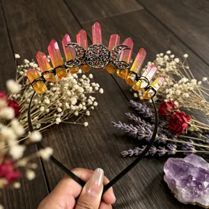 Diadema de cristal natural corona de luna accesorio para el pelo de mujer estilo boho chic.