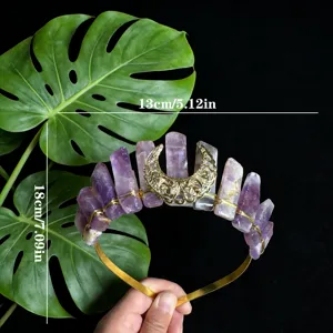 Kristall Tiara Krone Haarreif mit natürlichen Kristallstiften und goldener Mond-Deko für Damen.
