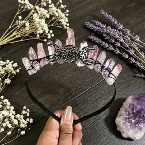Diadema corona de cristales rosas crudos hechos a mano con amuletos de luna negra goticos