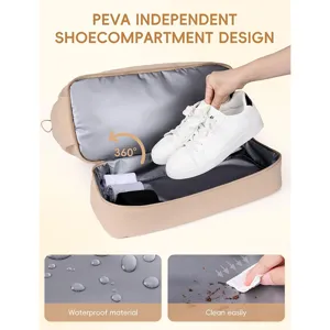 Détail de sac de voyage avec compartiment à chaussures indépendant, matériau imperméable et propre.