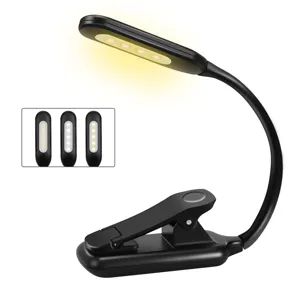 Draagbare oplaadbare LED leeslamp met flexibele zwanenhals en stevige clip voor boeken.