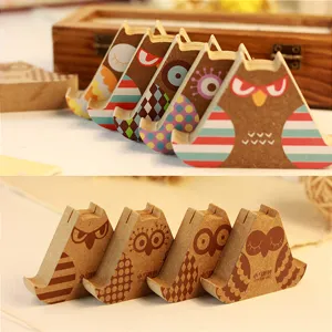 Wooden owl phone stand, cute animal desktop holder, retro creative phone bracket for desk.