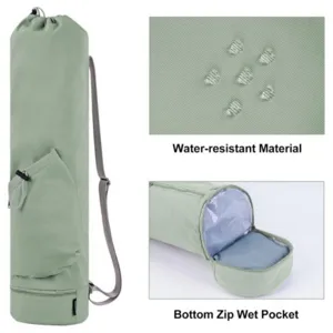 Vue détaillée du sac de tapis de yoga vert clair montrant le matériau et la poche inférieure.