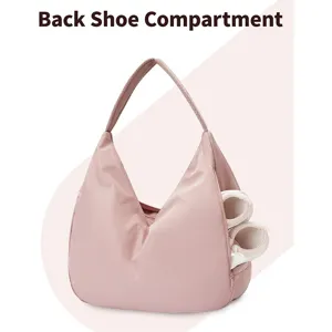 Rosa Damen Sporttasche mit separatem Schuhfach und bequemem Schultergurt für Fitness.