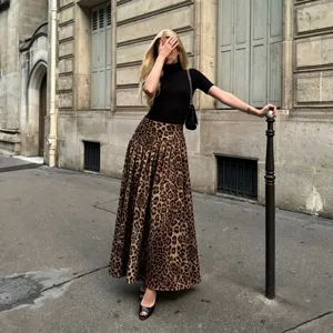 Longue jupe imprimé léopard femme style urbain chic taille haute maxi jupe mode décontractée