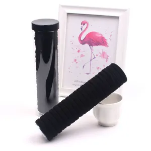 Elatici per capelli neri senza cuciture, morbidi e resistenti in comodo astuccio.