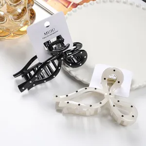Elegant polka dot hair claw clip set, stylish aesthetic resin shark hairpin for women girls.
