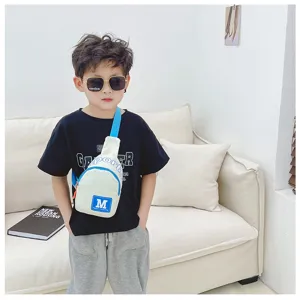 Παιδικό μοντέρνο mini τσαντάκι στήθους, casual τσάντα χιαστί για αγόρια με γράμματα και σχέδιο.