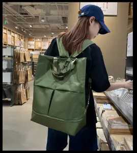 Grand sac a dos en toile multifonctionnel de grande capacite pour l ecole et les voyages.