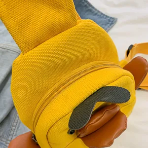 Joli sac poitrine canard en toile jaune pour femme, sac bandoulière style dessin animé.