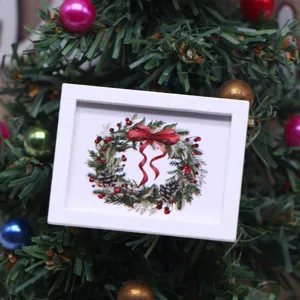 Dollhouse Miniature Christmas Wreath Wall Painting OB11 Living Room Furniture Decor