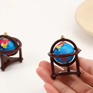 Miniatura casa de muñecas globo terráqueo giratorio metal sujetalibros decoración prop