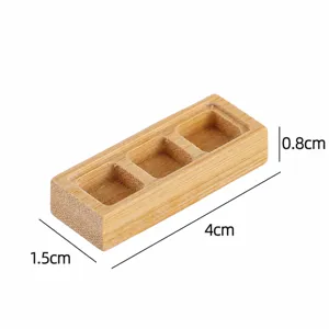 Miniature bamboo tray detail, tiny dollhouse wooden grid plate, 4cm miniature display prop.