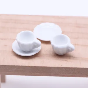 Casa de Muñecas Miniatura Simulación Cerámica Blanco Taza y Platillo Conjunto Casa de Muñecas Cocina Comida Juego Escena Modelo Accesorios