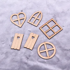 Casa delle Bambole Miniatura Pezzi di Legno Traforati Set Accessori da Giardino di Natale Decorazione Artigianale Fai da Te per Bambole