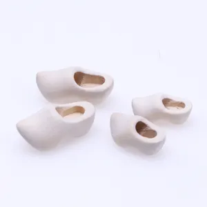 Miniatura Scarpe Olandesi di Legno Accessori per Casa delle Bambole Modello di Paesaggio Zoccoli di Legno Non Dipinti Giocattoli