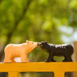 Hand-carved wooden bear figurines pair, cute couple animal ornaments for home desk decor office.