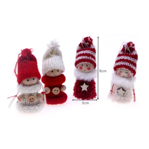 Miniatur Weihnachten gestrickte Puppe Anhänger Dekoration, süße Holzpuppe für Puppenhaus.