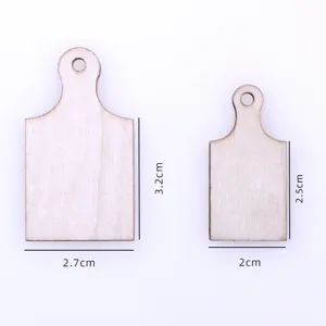 Dollhouse miniature wooden cutting board with handle, DIY handmade micro kitchen scene prop.