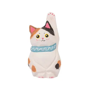 Wooden lucky cat ornament, cute hand-carved desktop decoration for home and living room.