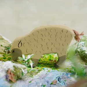 Juguete oveja de madera adorno de paisaje en miniatura linda decoración de escritorio habitación infantil