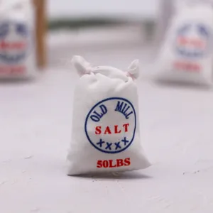 Miniatur Puppenhaus Salzbeutel Kueche Szene Requisite DIY Mikro Essen Spielzeug weisser Sack