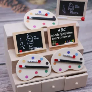 Puppenhaus Miniatur Holz Tafel und Palette Set, süße DIY Puppenhaus Dekoration.