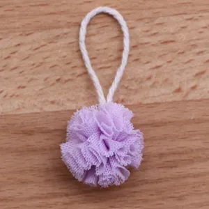 Miniatur Puppenhaus Badeschwamm Modell, lila Netz Luffa Zubehör mit Aufhängeschnur.